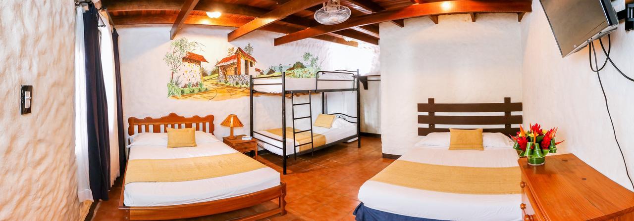 Hotel Flor Blanca Manuel Antonio Eksteriør bilde