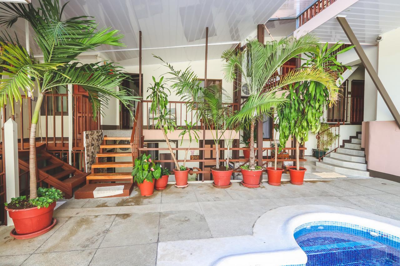 Hotel Flor Blanca Manuel Antonio Eksteriør bilde