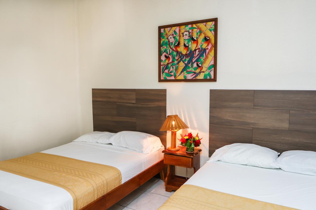 Hotel Flor Blanca Manuel Antonio Eksteriør bilde
