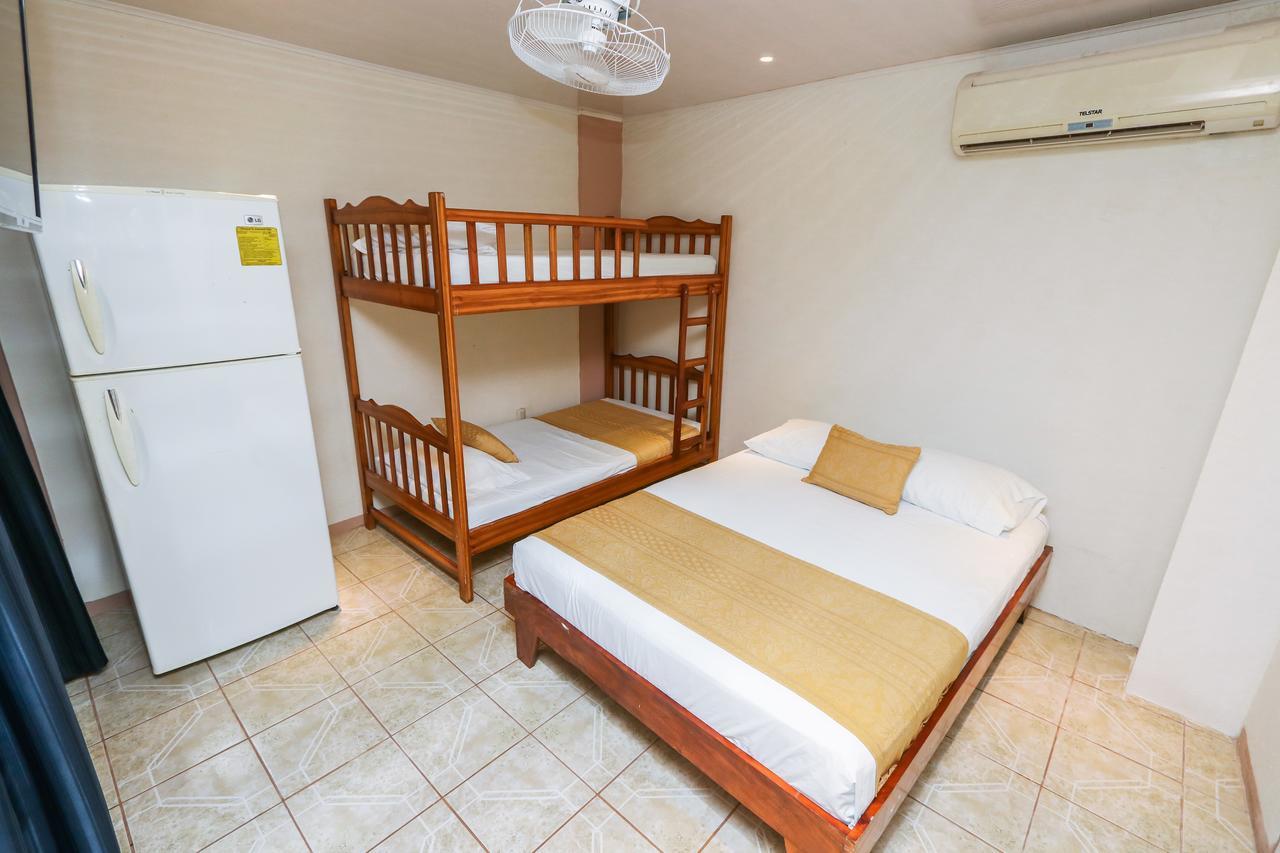 Hotel Flor Blanca Manuel Antonio Eksteriør bilde