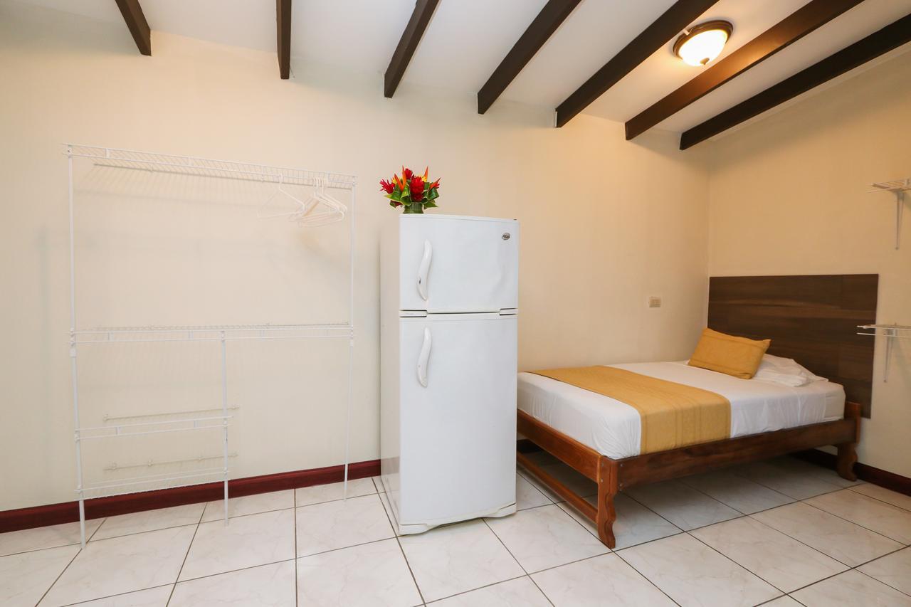 Hotel Flor Blanca Manuel Antonio Eksteriør bilde