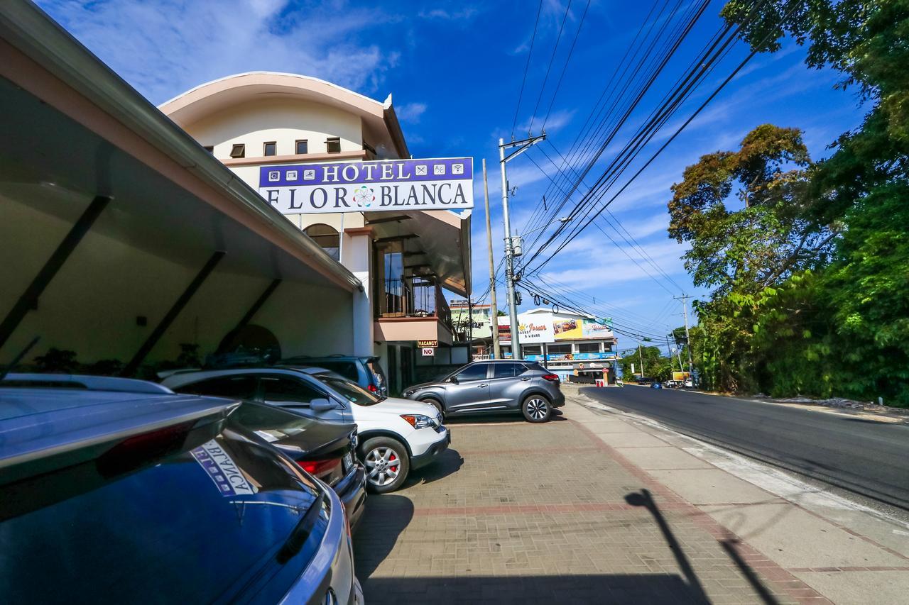 Hotel Flor Blanca Manuel Antonio Eksteriør bilde