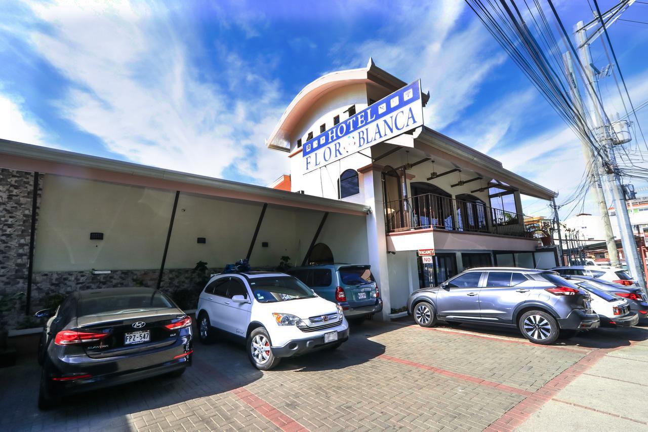 Hotel Flor Blanca Manuel Antonio Eksteriør bilde